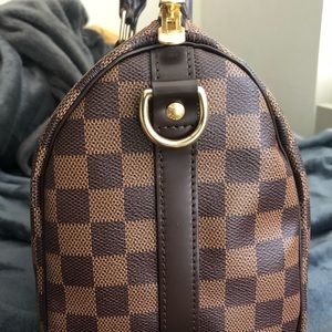 SOLD Louis Vuitton speedy bandoulière 25